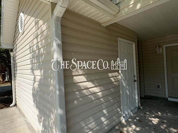 4th image of 8057 Vermont Rd