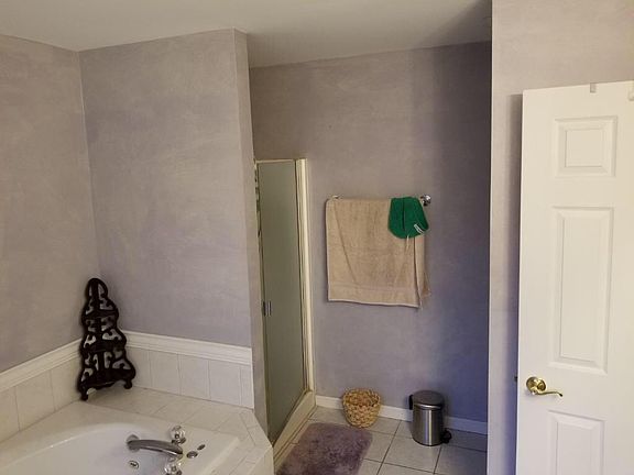 3rd image of 8011 Sierra Woods Ln