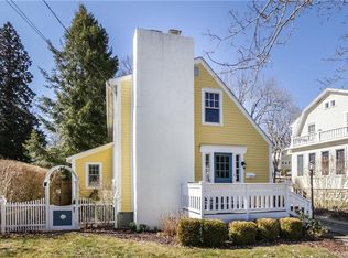 21 Bank St, Groton, CT 06355