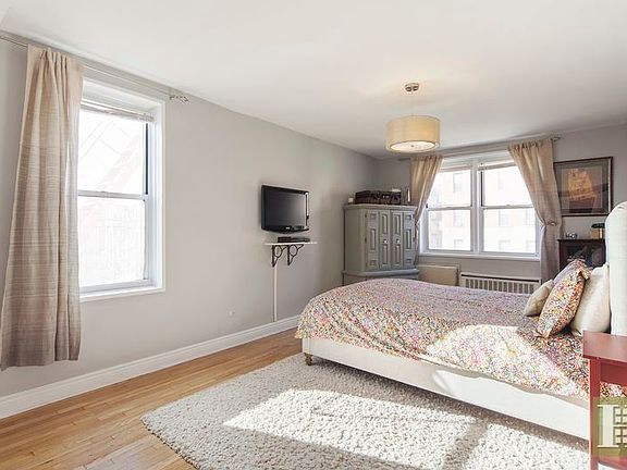 4th image of 100 Overlook Ter APT 821