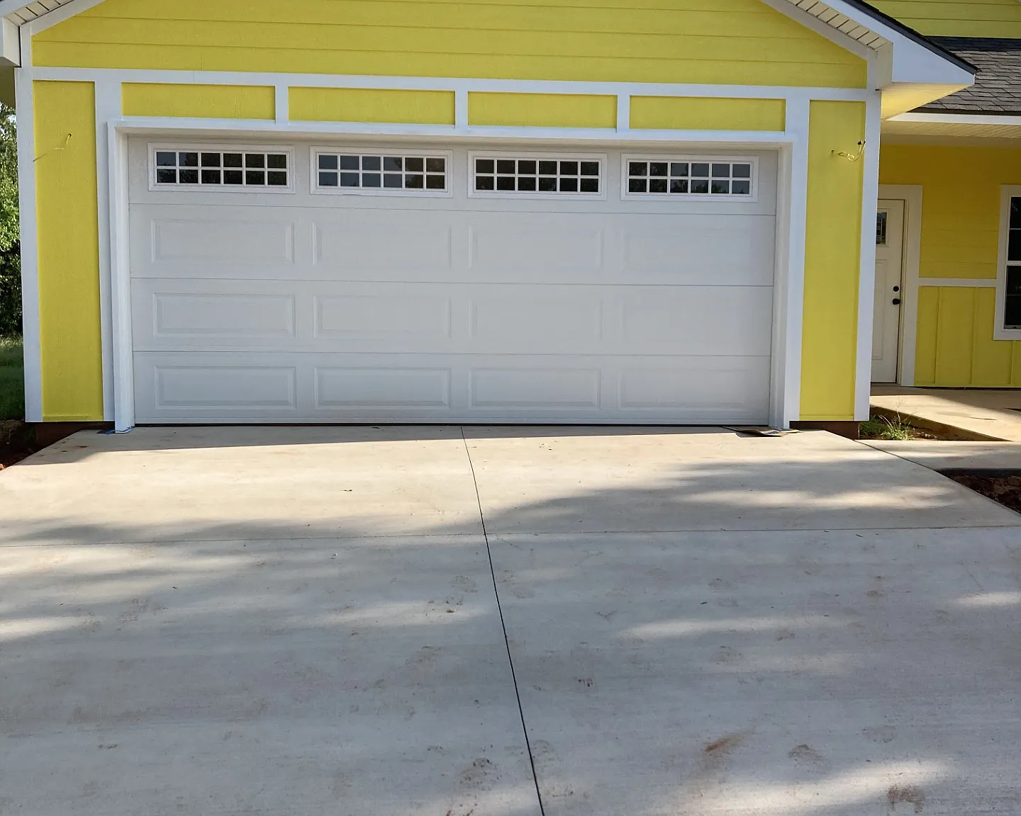 3 bed, 1218 sqft, $1,800 — Photo 1