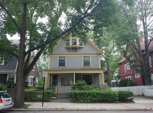 179 Aspinwall Ave, Brookline, MA 02446