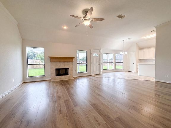 3rd image of 66 Tangerine Ct
