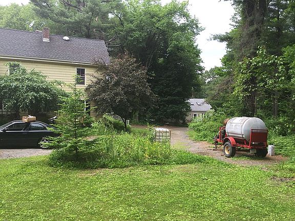 Barn drive