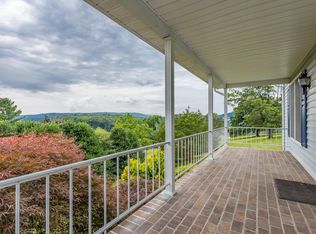 62 Fleetwood Rd, Staunton, VA 24401
