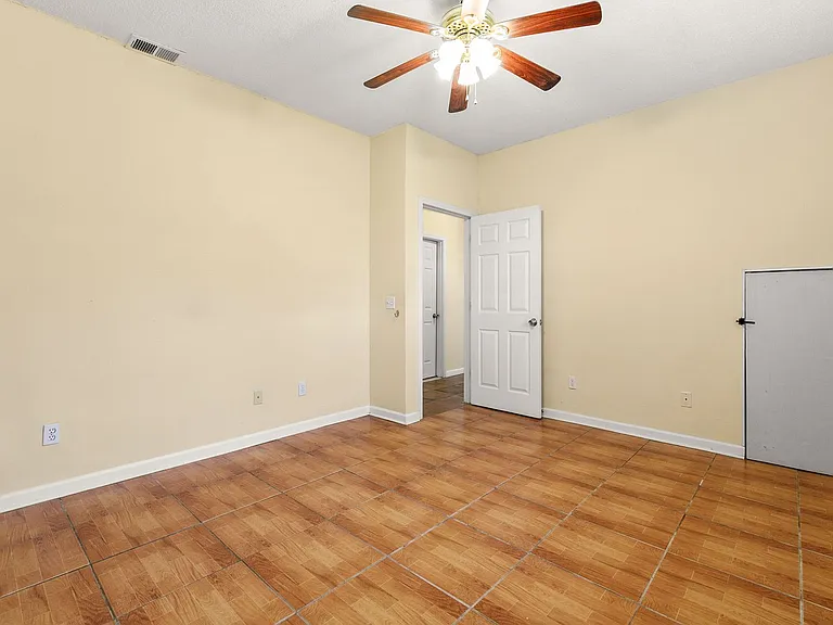 7187 Williams Rd — Photo 14