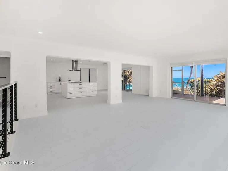 9085 Highway A1A — Photo 44