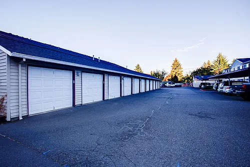 Tamarack Apartments Photo 1