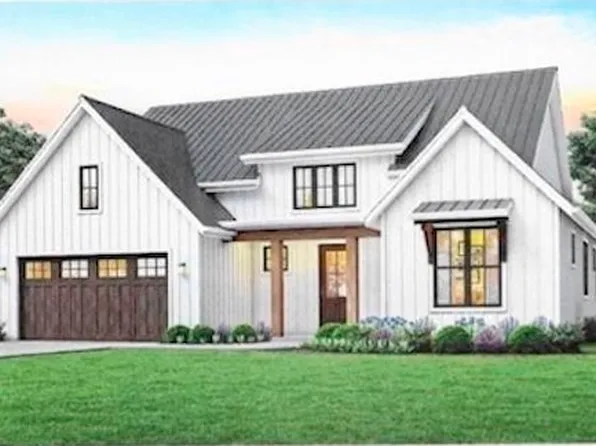 264 Harbor View Ln, Petoskey, MI 49770