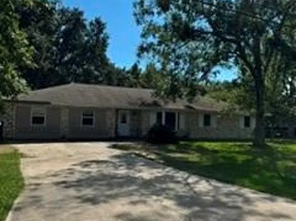 122 Pleasant Valley Dr, Des Allemands, LA 70030