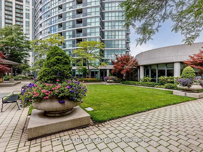 30 Harrison Garden Blvd #902 — Photo 35