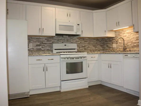220 Park Ave, Hammonton, NJ 08037
