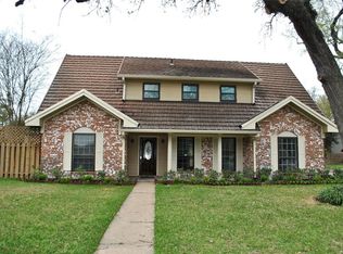 202 Kirkaldy Dr, Houston, TX 77015