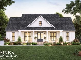 8481 McKinley Rd, Clay, MI 48001