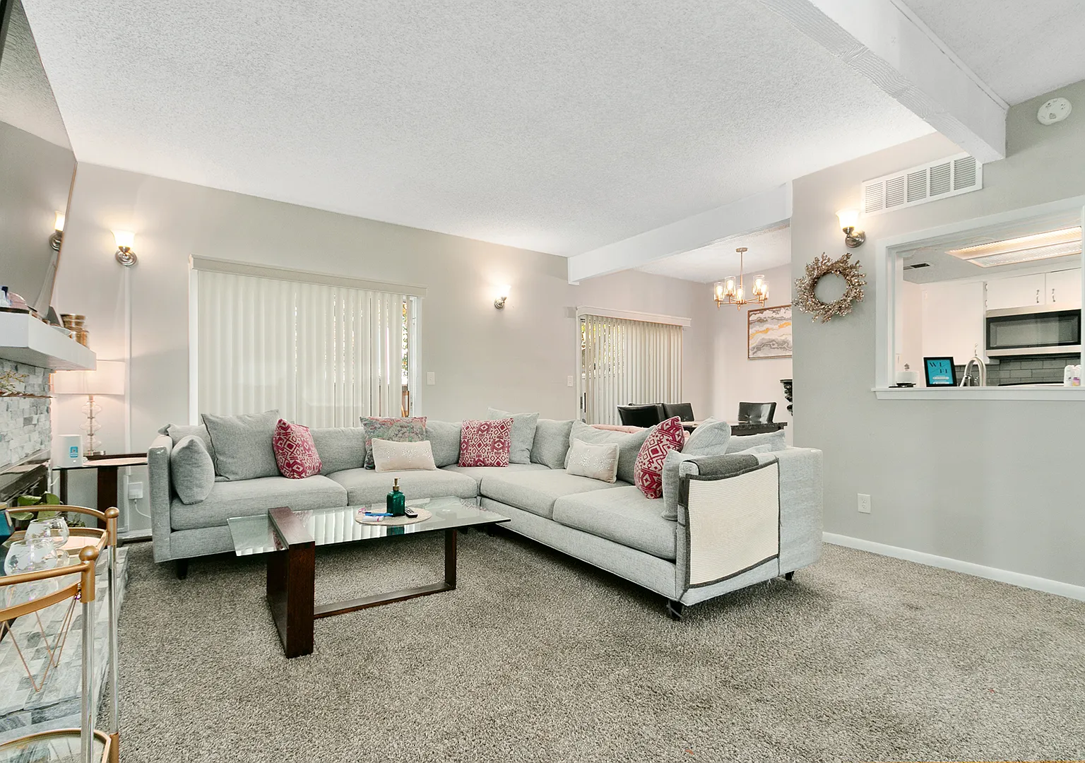 Colony Ln, Lenexa — Photo 1