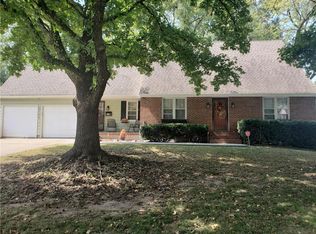 3700 Appleton Ave, Independence, MO 64052