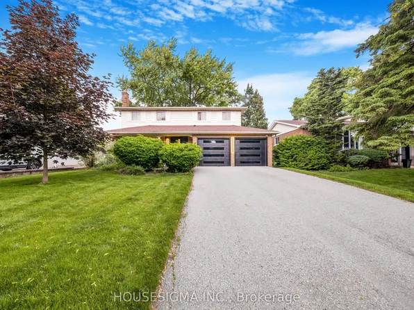 50 Royal Orchard Blvd, Markham, ON L3T 3C5