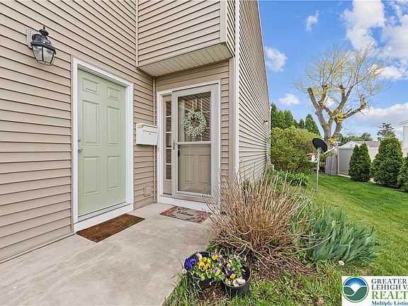 2nd image of 84 Covington Pl