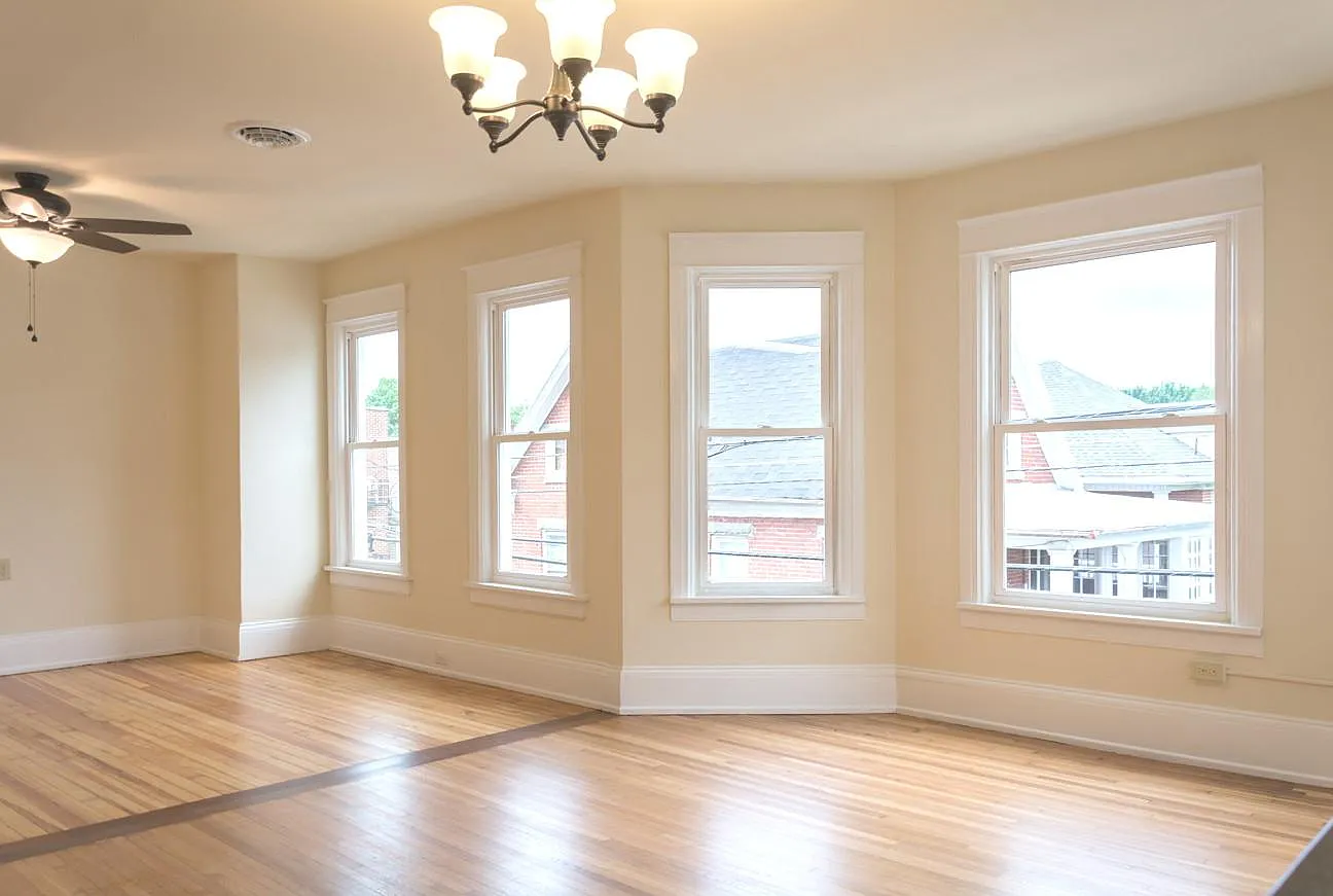 2 bed, 1200 sqft, $1,495 — Photo 3