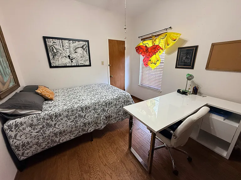 344 Simpson Ave — Photo 17