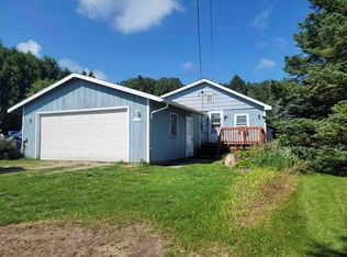 1662 Clarion Ave, Petoskey, MI 49770