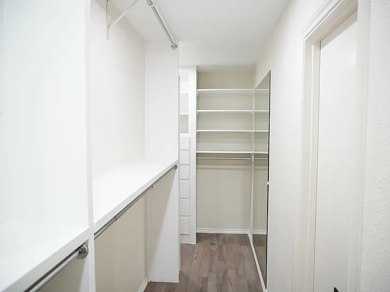 2721 Timberleaf Dr — Photo 10