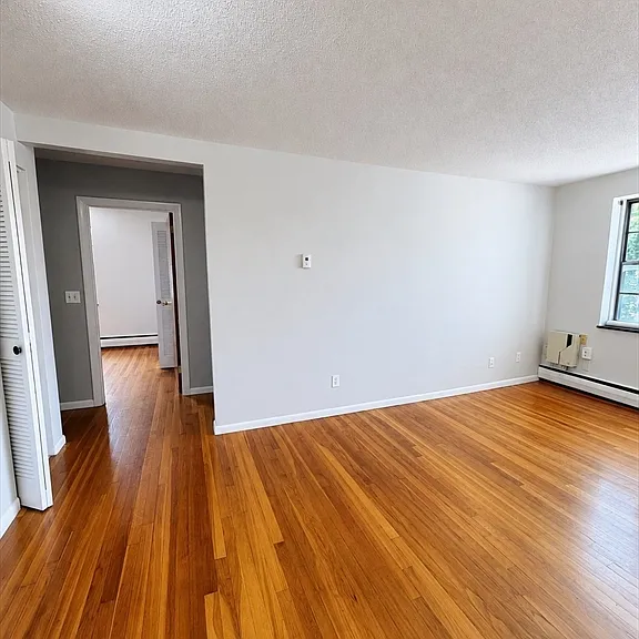 685 Moody St #11 — Photo 7