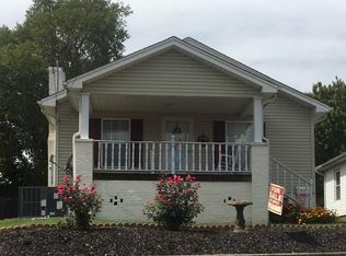 310 N Hicks St, Clinton, TN 37716