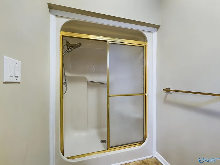 1016 Seina Vista Dr — Photo 18
