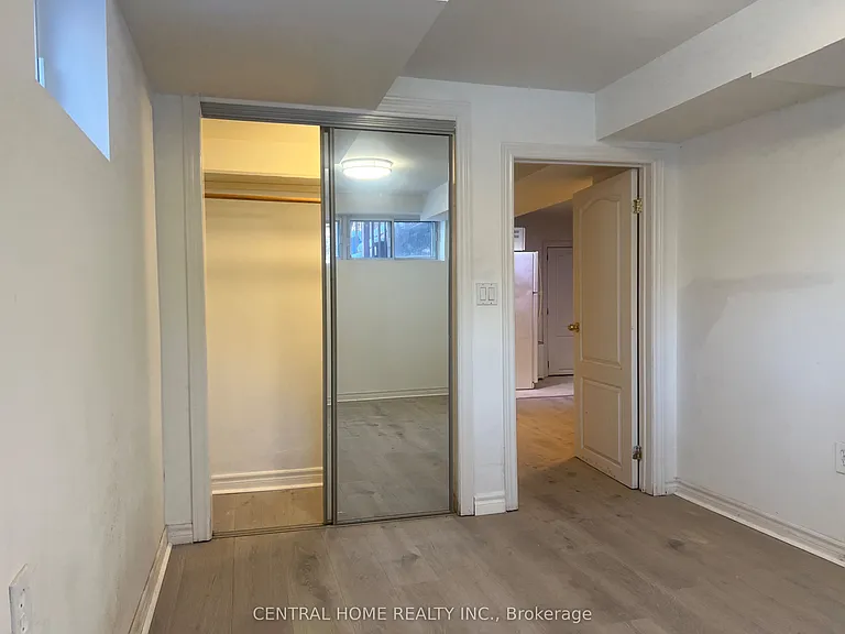 20 Goulding Ave #BASEMENT — Photo 5