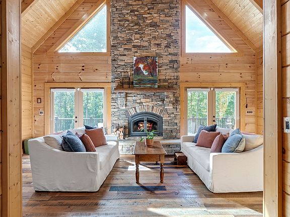 9th image of 6011 Garrison Springs Rd