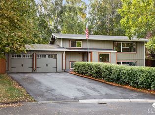 2710 Valley Forge Cir, Anchorage, AK 99502