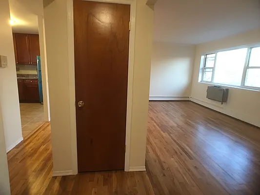 Rented by BuySell Real Estate Inc | media 11