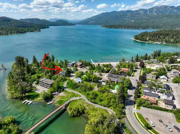 20 Oregon Ave, Whitefish, MT 59937
