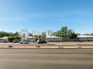 9716 Comanche Rd NE APT 2, Albuquerque, NM 87111