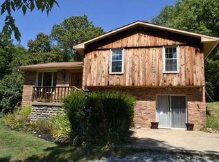 4236 Petersburg Rd, Burlington, KY 41005