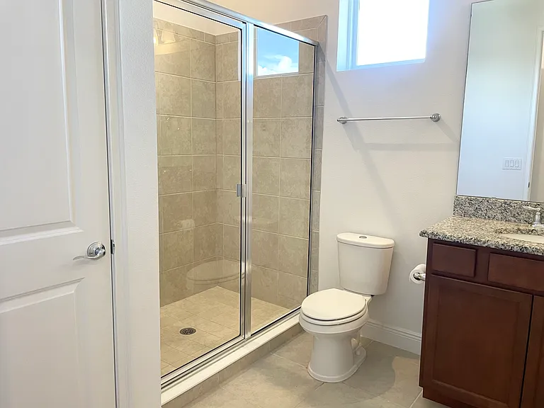 7070 Higgs Aly — Photo 42