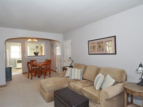 3rd image of 6533 W Center St APT 4