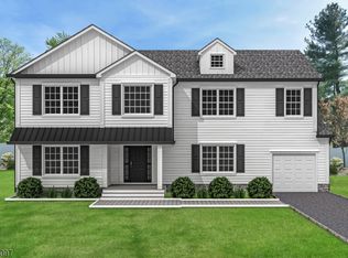 6 Mohawk Trl, Westfield, NJ 07090