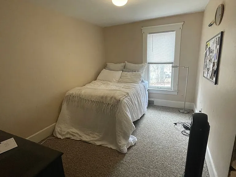 1803 Hill St — Photo 15