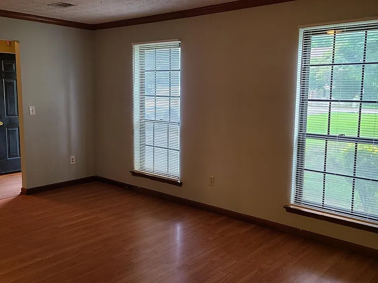 2867 Nuptial Ln — Photo 8