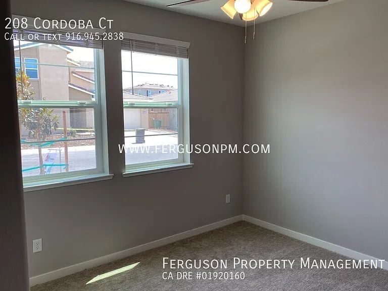 208 Cordoba Ct — Photo 3