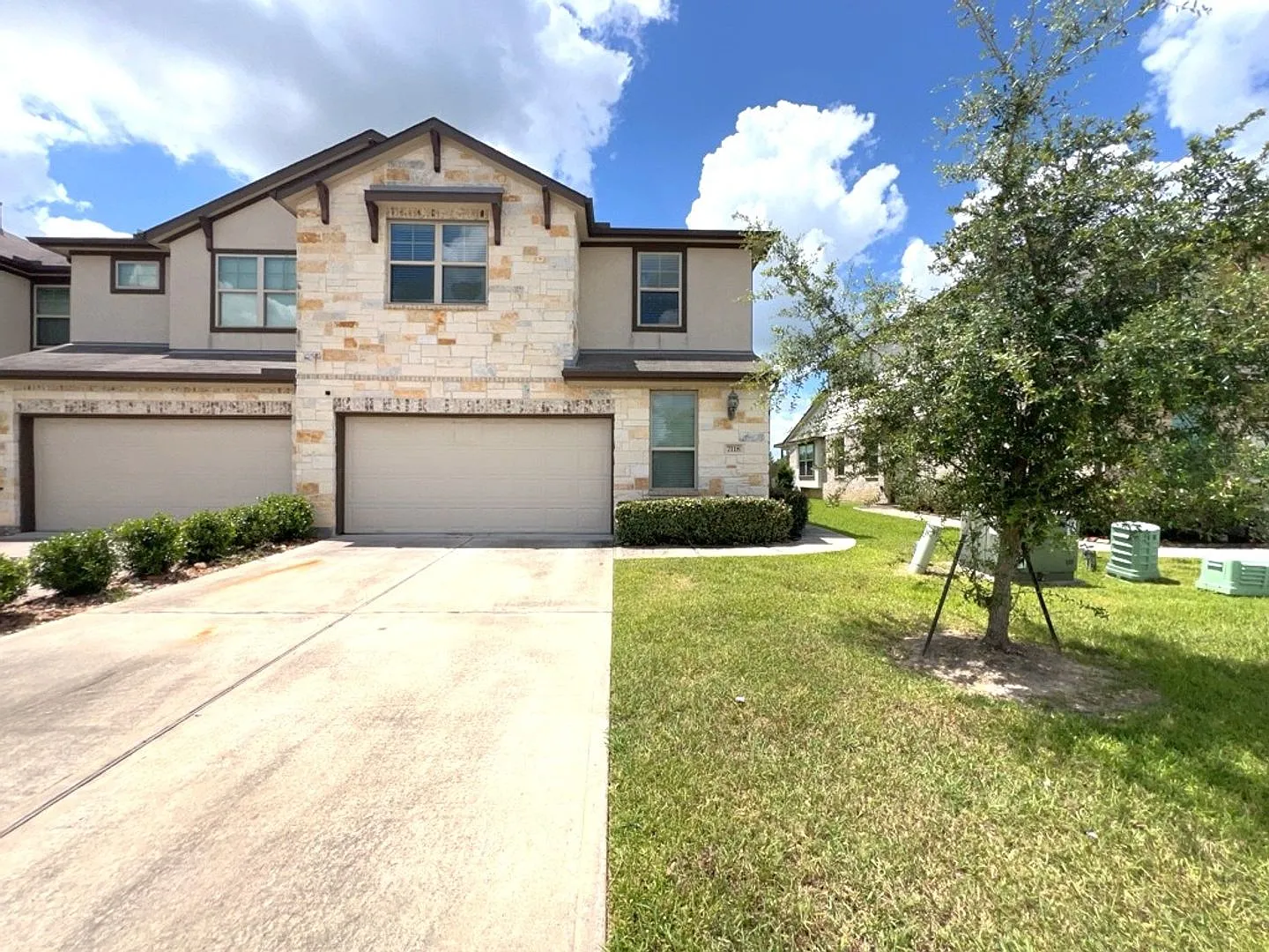 7118 Fannin St **Ask About Our No Cash Deposit Option — Photo 1