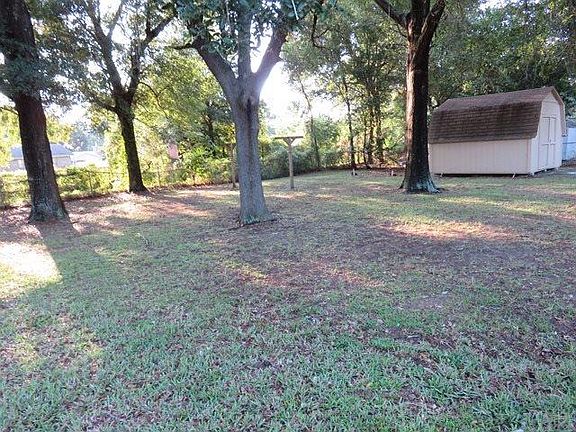 5th image of 6135 Pam Ave