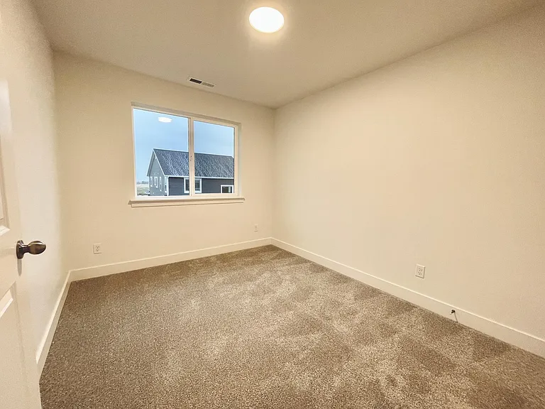 13529 S Langdon Dr W — Photo 18