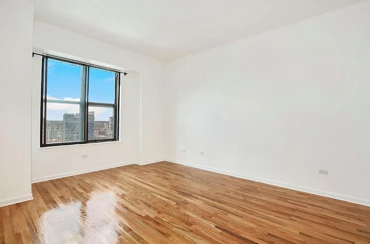 41 E 8th St #7550 — Photo 6