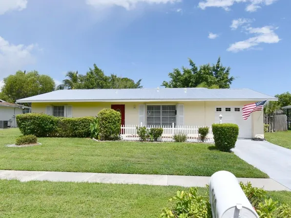 213 NE Ardsley Drive, Port St Lucie, FL 34983