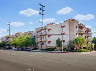 9610 Zelzah Ave APT 203, Northridge, CA 91325