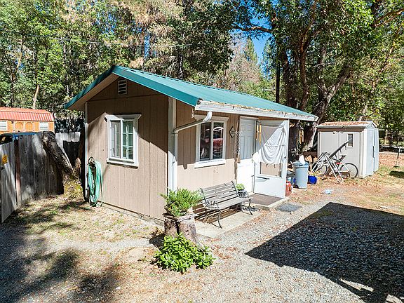 5th image of 3504 Azalea Dr