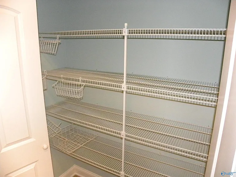 54 Belmont Pl — Photo 21